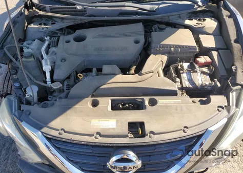 2018 Nissan Altima 2.5 z USA, uszkodzony, nr VIN 1N4AL3AP4JC189430